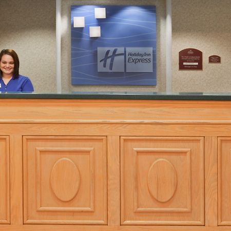 Holiday Inn Express & Suites Alliance By Ihg Eksteriør bilde