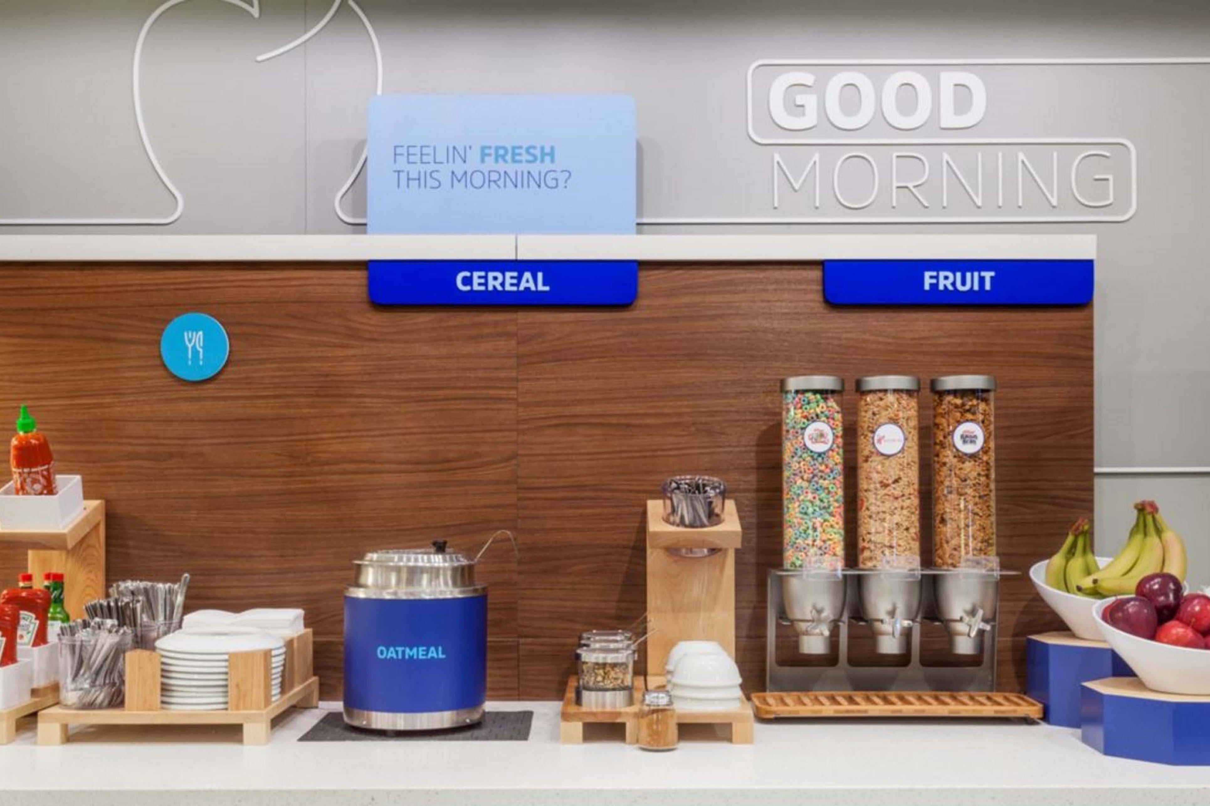 Holiday Inn Express & Suites Alliance By Ihg Eksteriør bilde