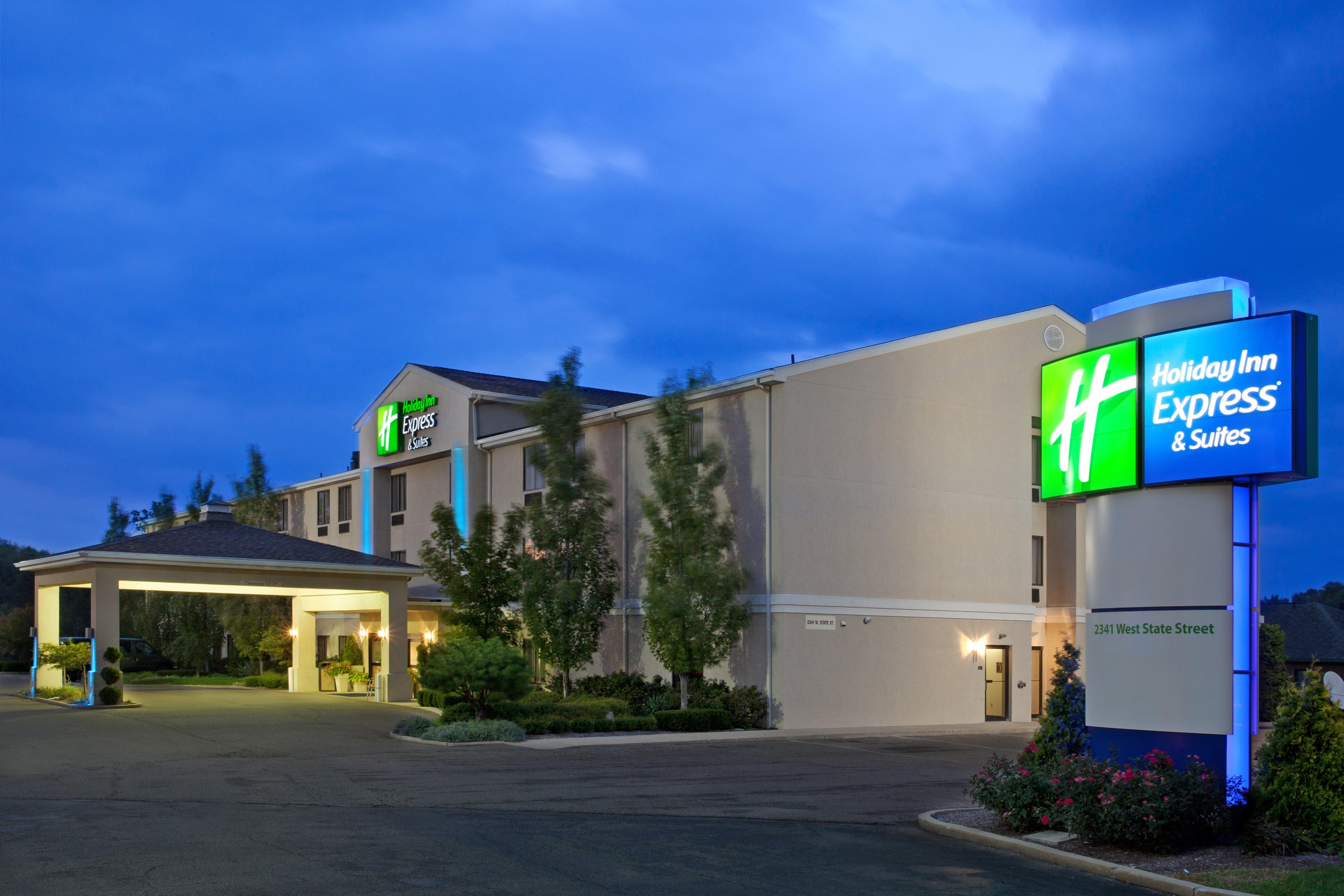 Holiday Inn Express & Suites Alliance By Ihg Eksteriør bilde