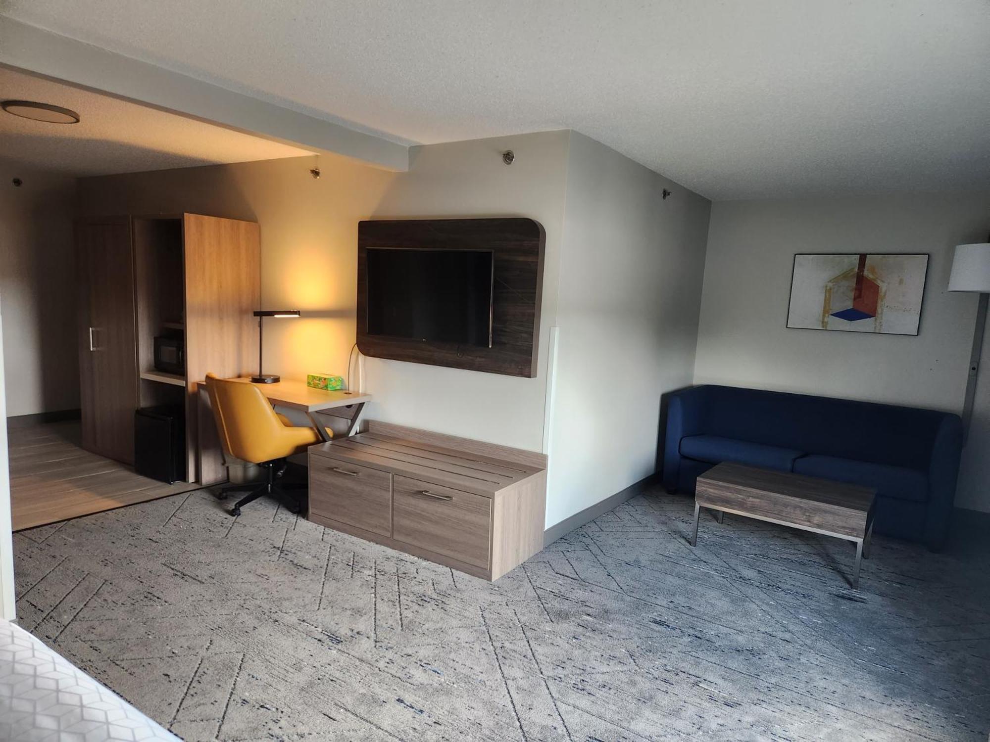 Holiday Inn Express & Suites Alliance By Ihg Eksteriør bilde