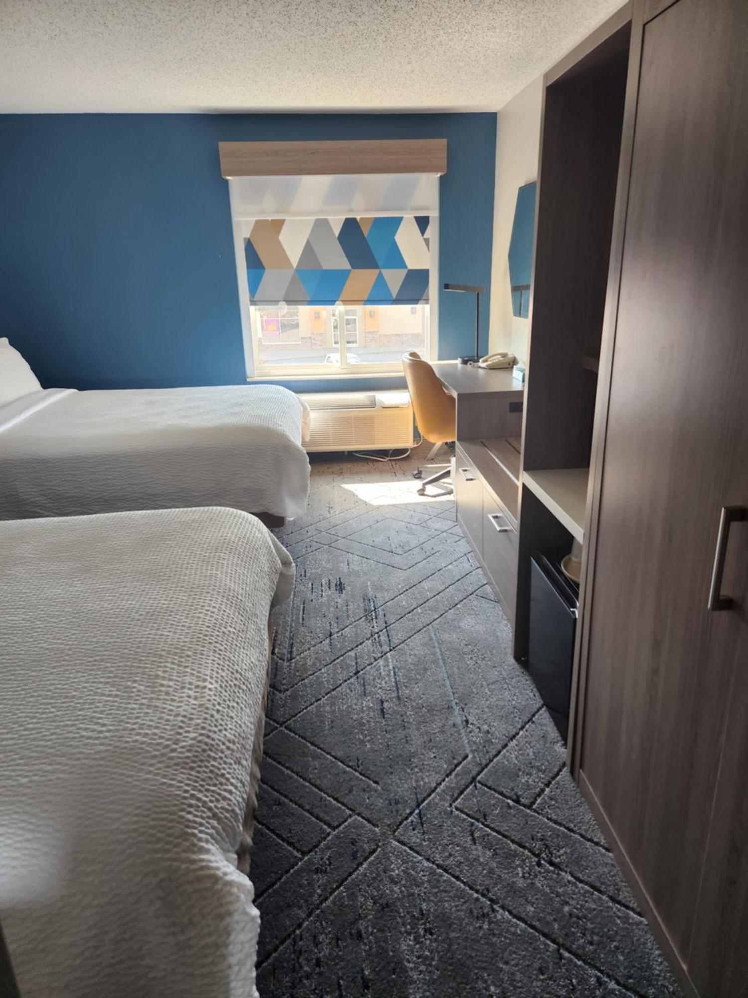 Holiday Inn Express & Suites Alliance By Ihg Eksteriør bilde