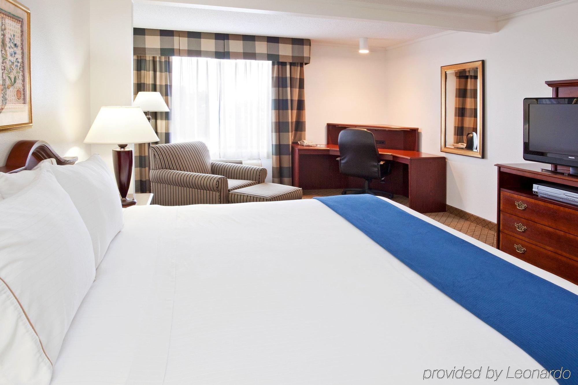 Holiday Inn Express & Suites Alliance By Ihg Rom bilde