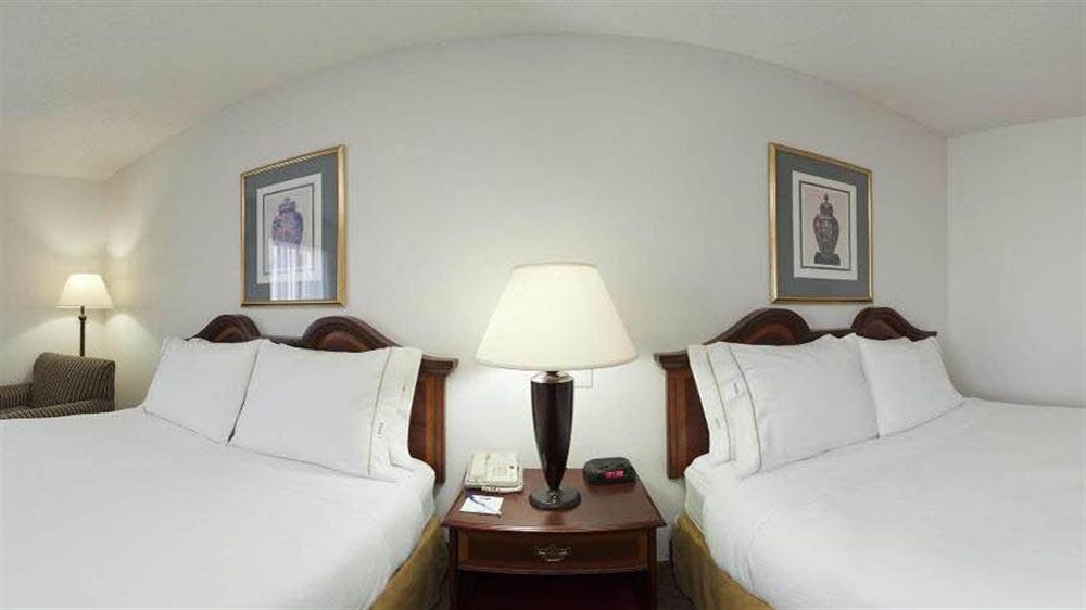 Holiday Inn Express & Suites Alliance By Ihg Eksteriør bilde